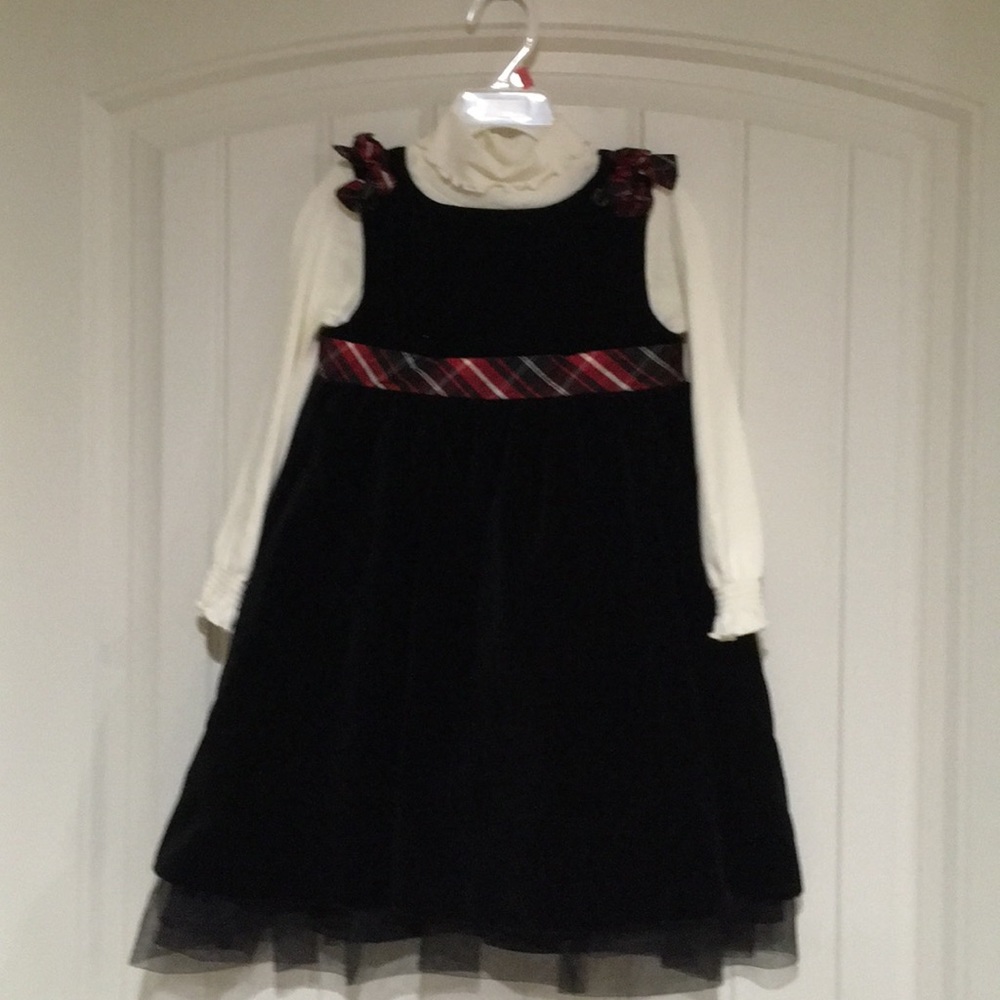 Beautiful Black Velvet Dress for Girls
